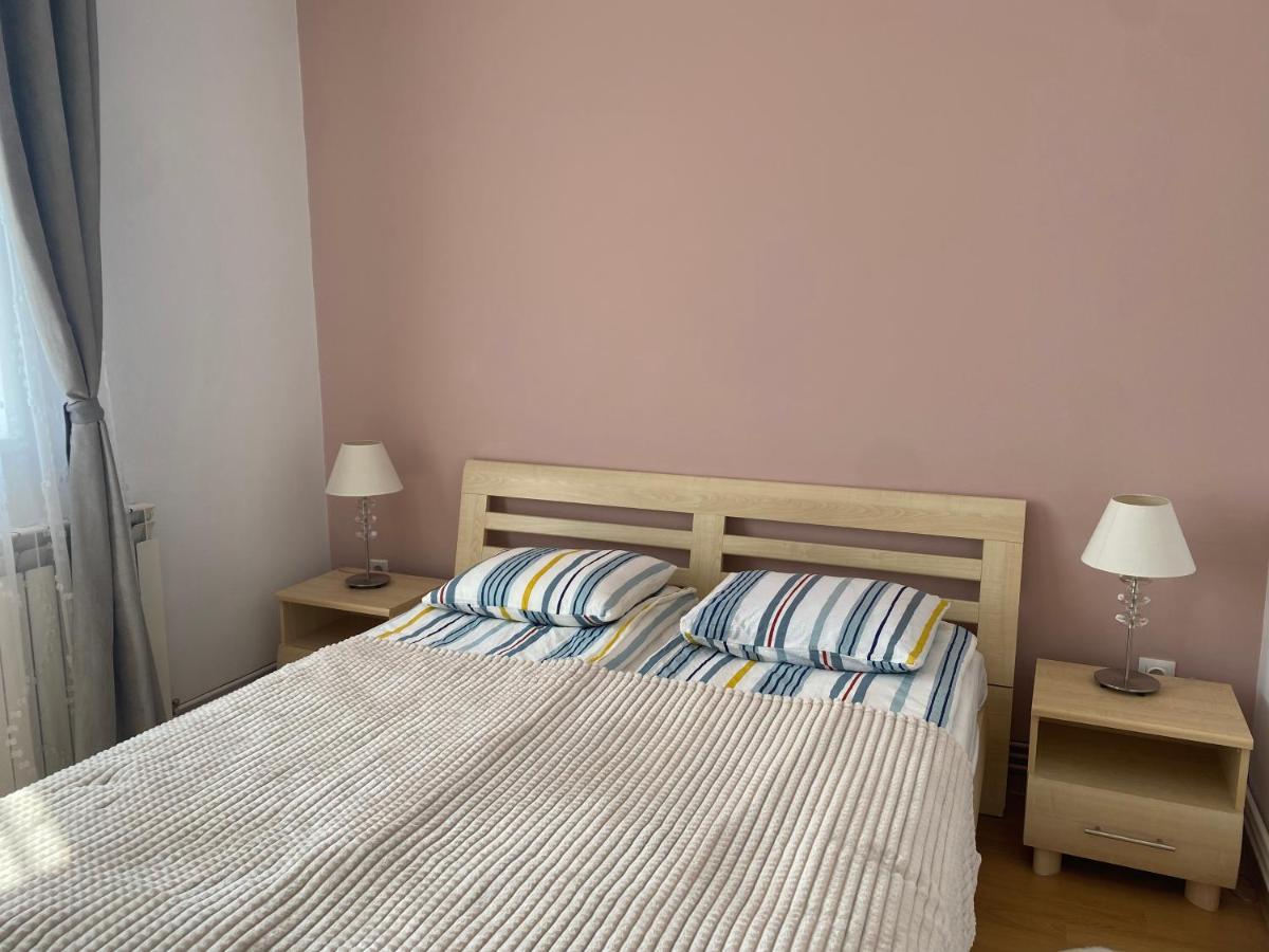 Apartament Sendy Apartman 2 Sfântu-Gheorghe Zewnętrze zdjęcie